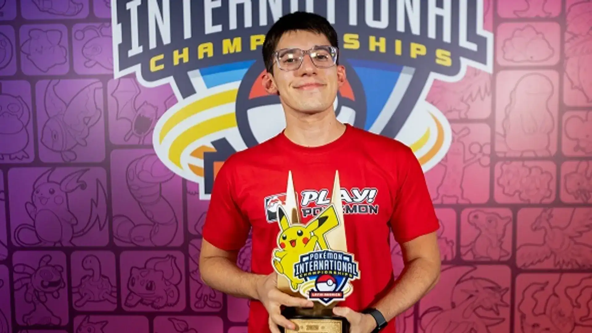 Campeão do LAIC 2026 fala sobre futuro do Pokémon TCG no Brasil