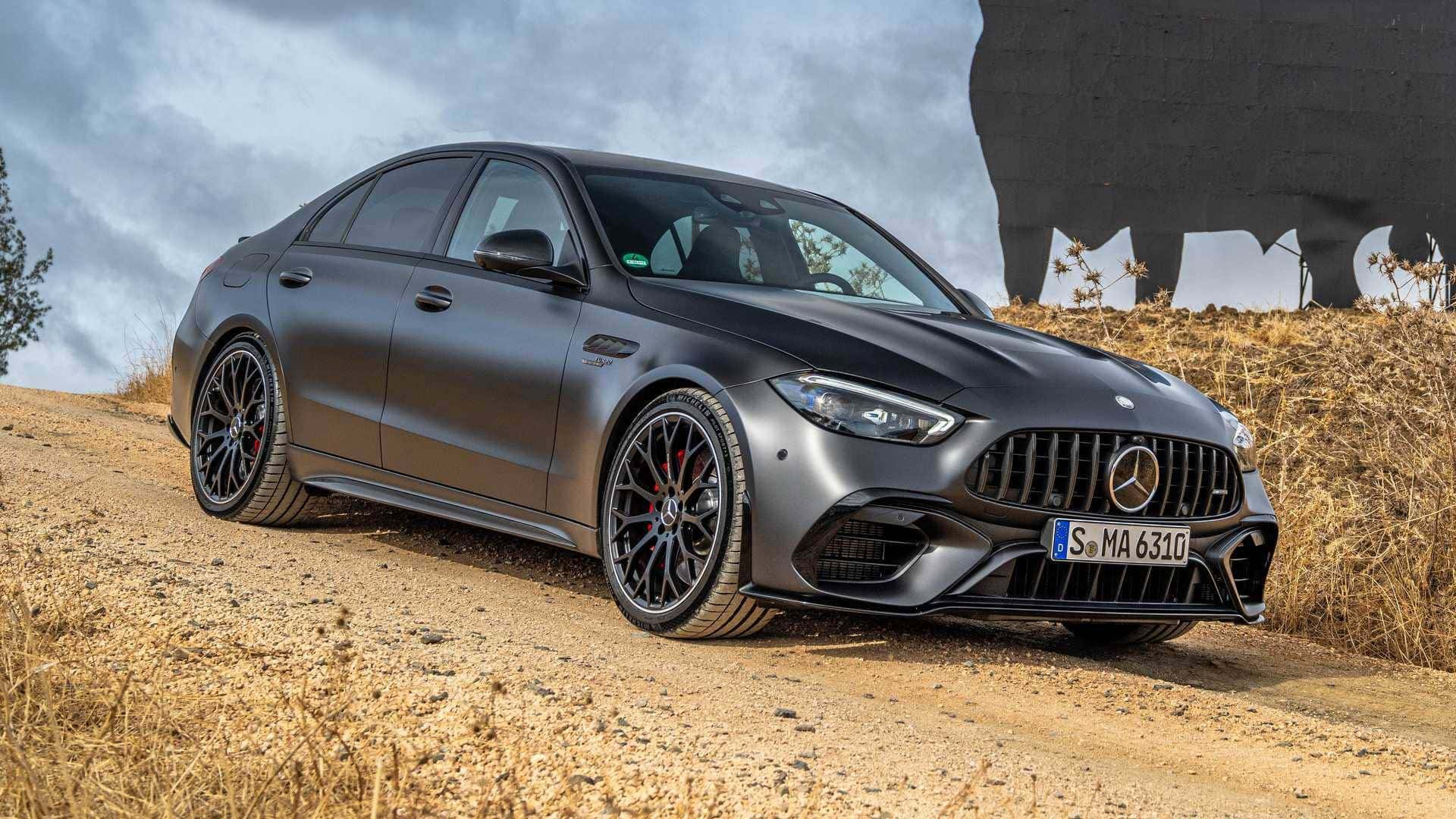Mercedes-AMG C 63 S E Performance: inovação tecnológica supera o charme do V8?