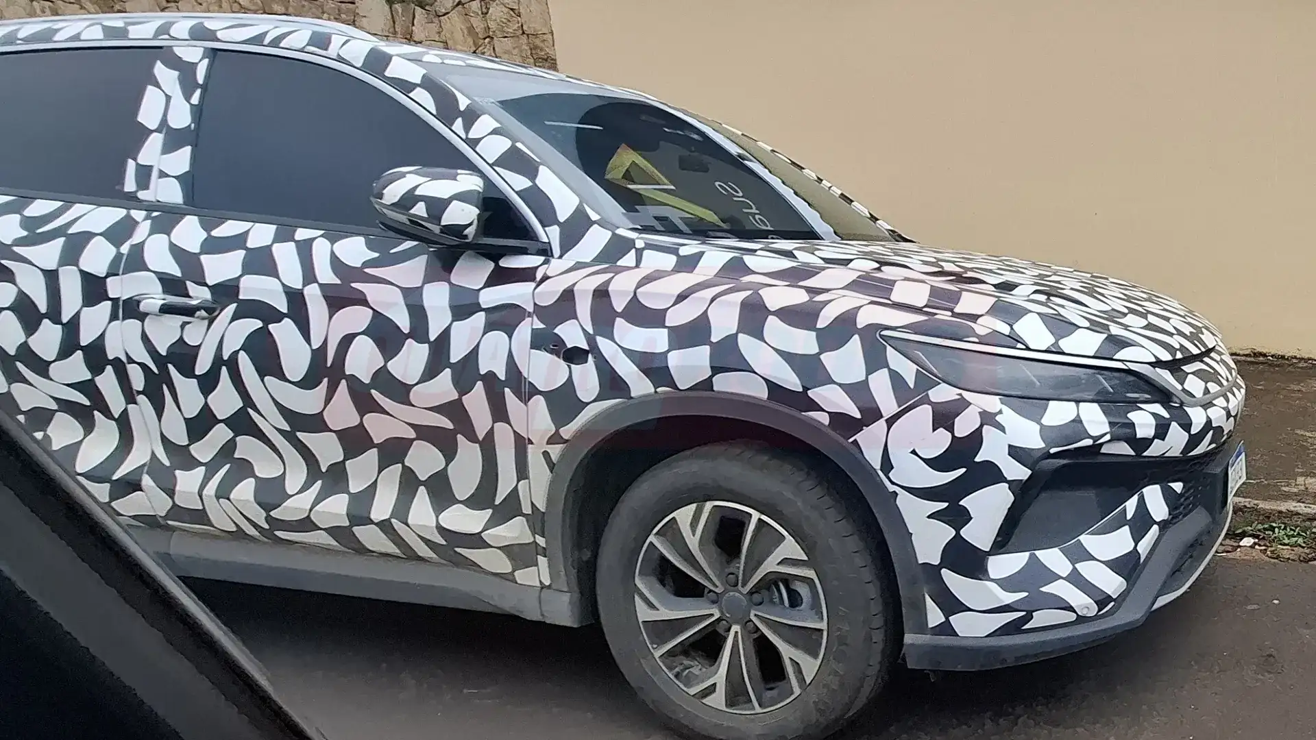 BYD Song Pro 2027: O que esperar do SUV híbrido flex que chega ao Brasil