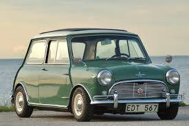 O Segredo Por Trás do BMC Mini: Como um Carro Econômico se Tornou um Ícone Atemporal