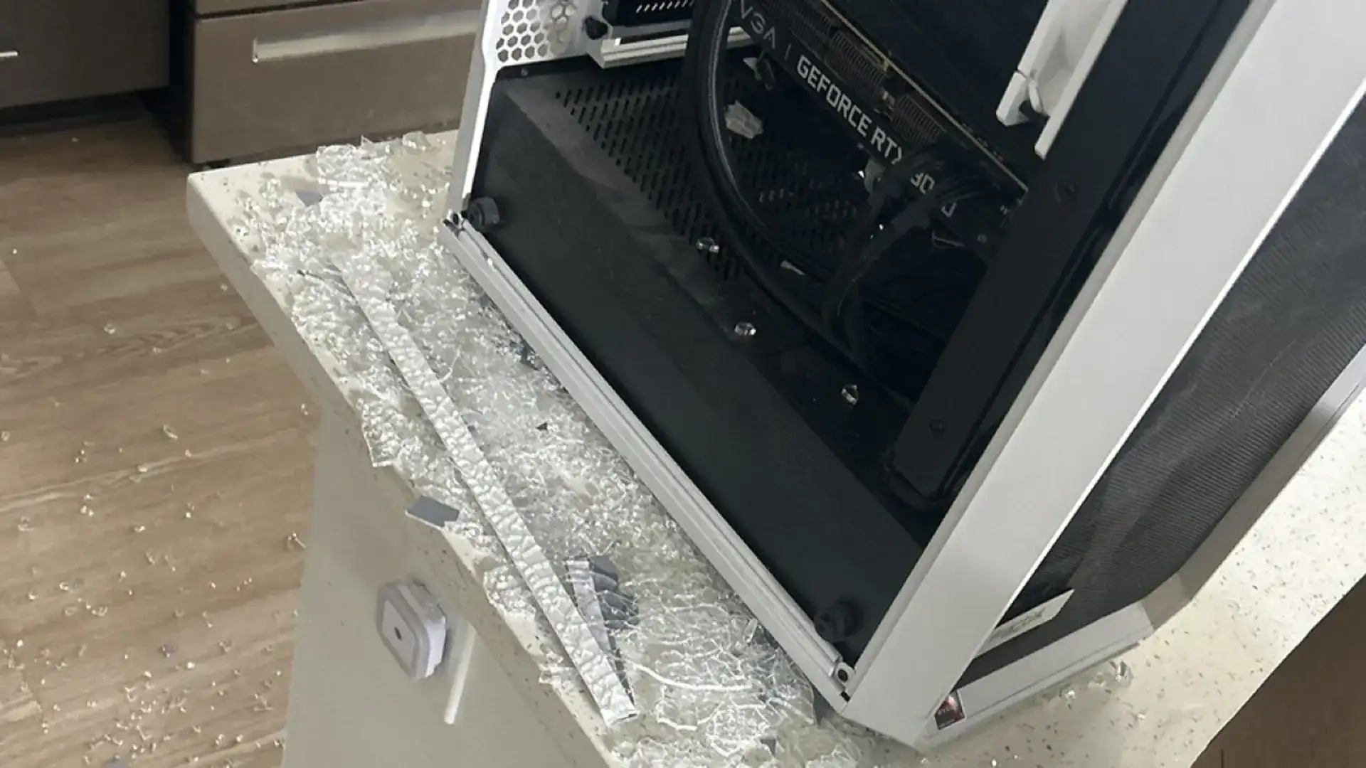 Como um simples reparo no PC pode resultar em desastre doméstico
