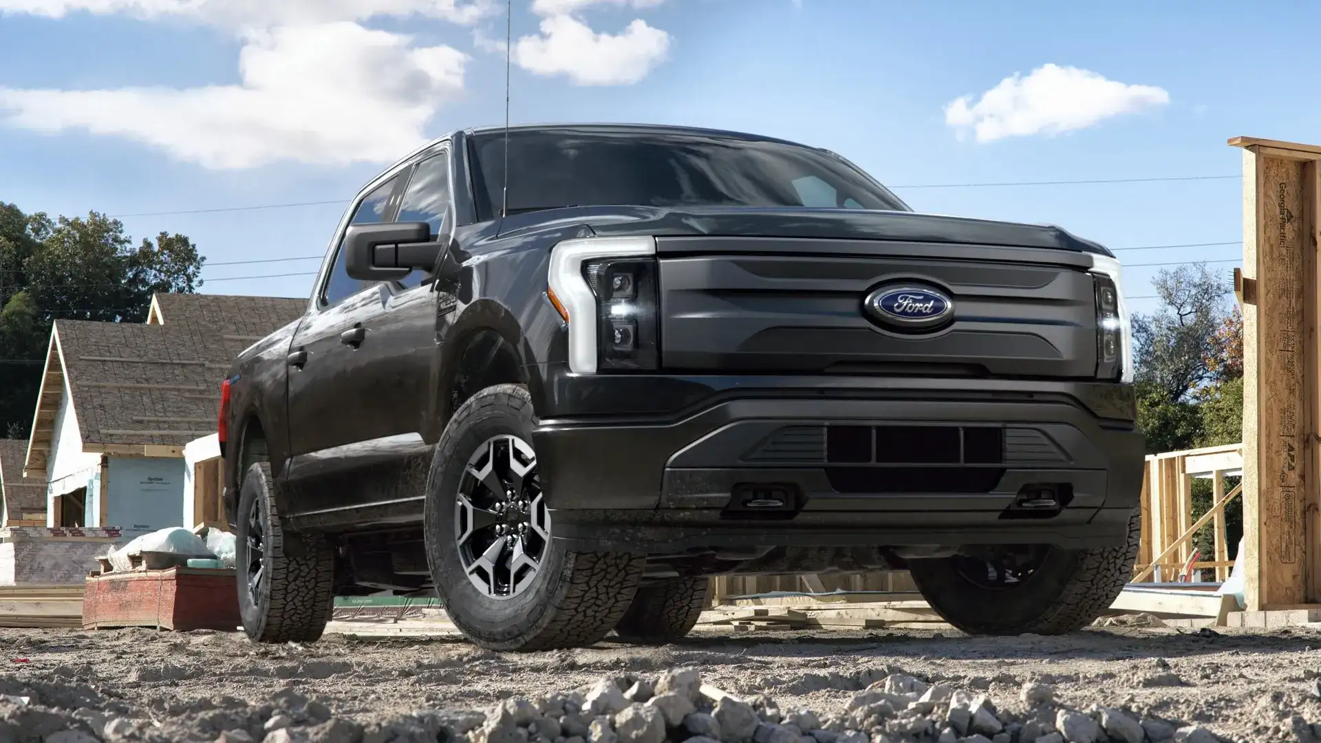 Ford F-150 Lightning: O que explica as dificuldades da picape elétrica nos EUA?