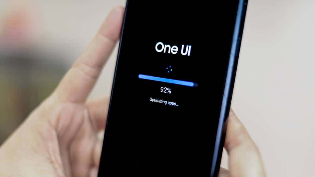 One UI 7: Galaxy S21 FE recebe atualização da Samsung
