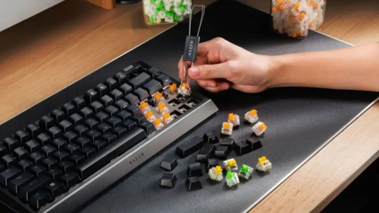 Razer estreia no mercado barebones com teclado personalizável BlackWidow V4 75%